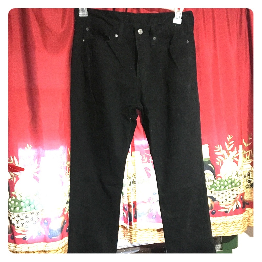 Levi’s 514 straight leg black jeans